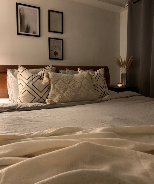 Bedroom beige